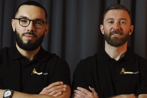 Bildschirmfoto 2025-11-20 um 15.33.41